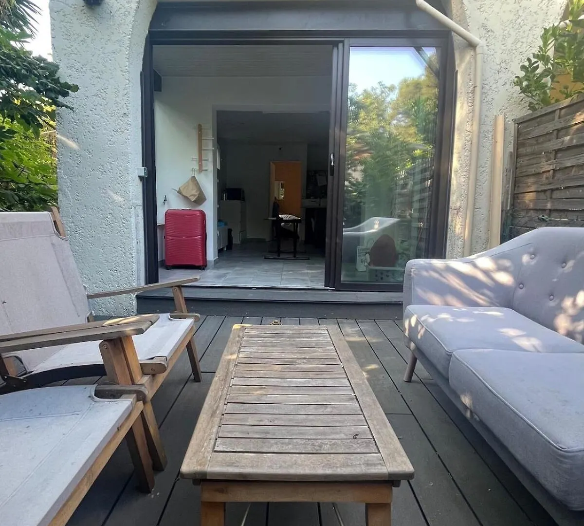 Calme Et Cosy T2 Avec Terrasse Apartment Villeneuve-Loubet